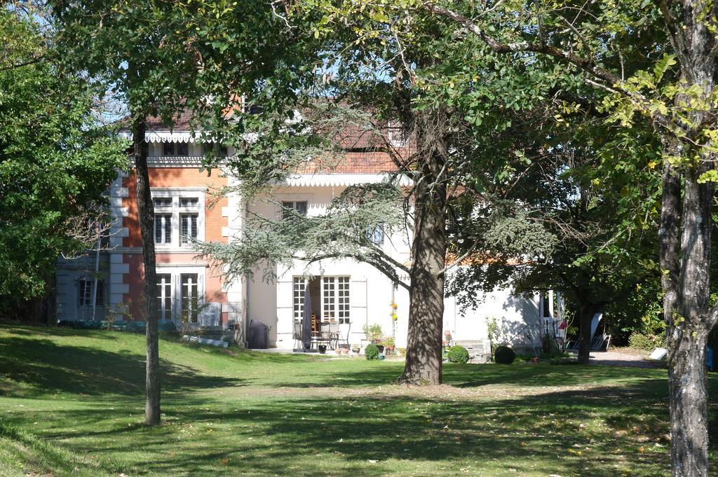Saint-Séverin Le Chalet De Luxe B&B 외부 사진