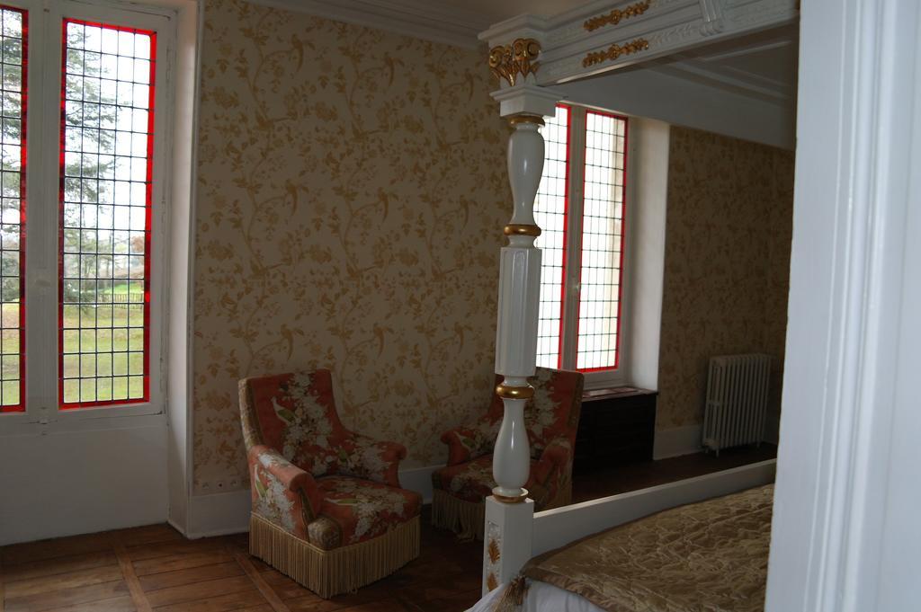 Saint-Séverin Le Chalet De Luxe B&B 객실 사진