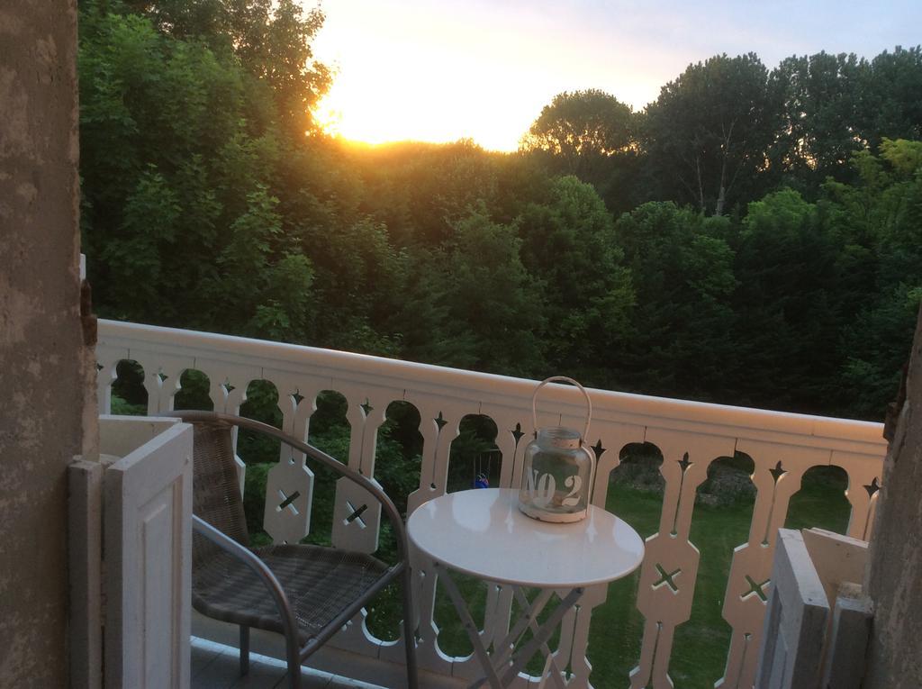 Saint-Séverin Le Chalet De Luxe B&B 외부 사진